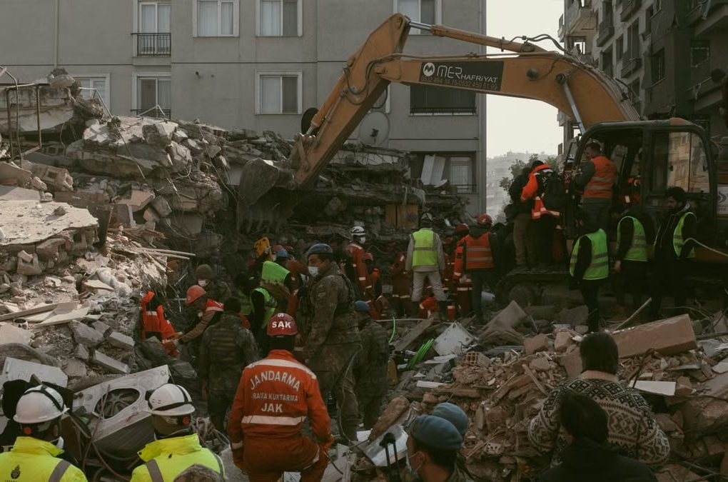 Rescuers work tirelessly amidst rubble in Antakya, Hatay, Türkiye, after an earthquake.